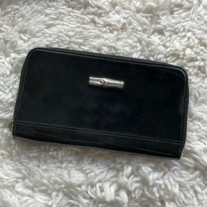 Longchamp Patent Leather Wallet‎